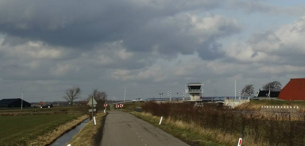 palmabrug vanaf aegum