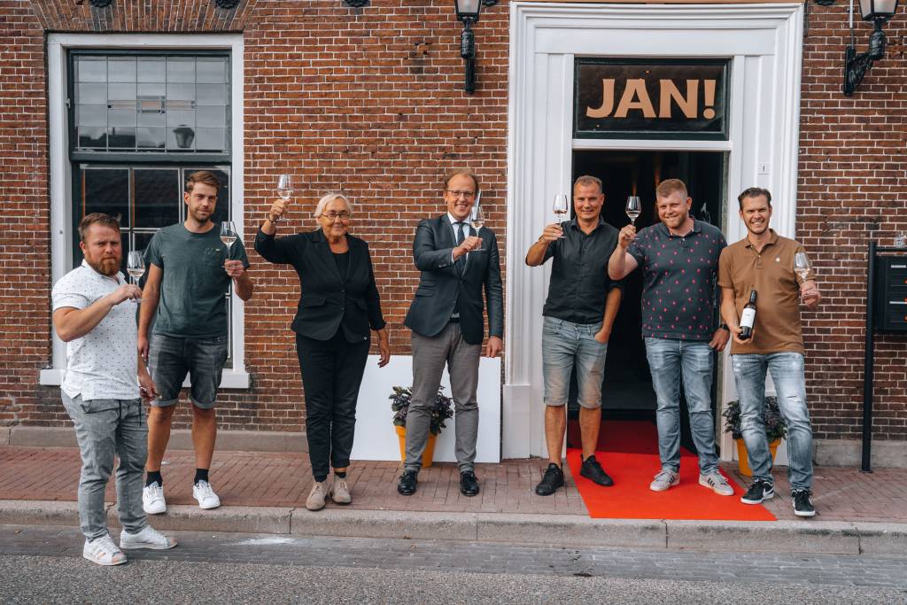 opening jan
