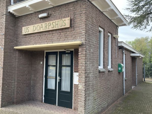 aed us doarpshus